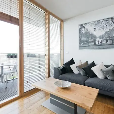 Ifsc Quiet Luxurious With Balcony View Spe981 * Dublin